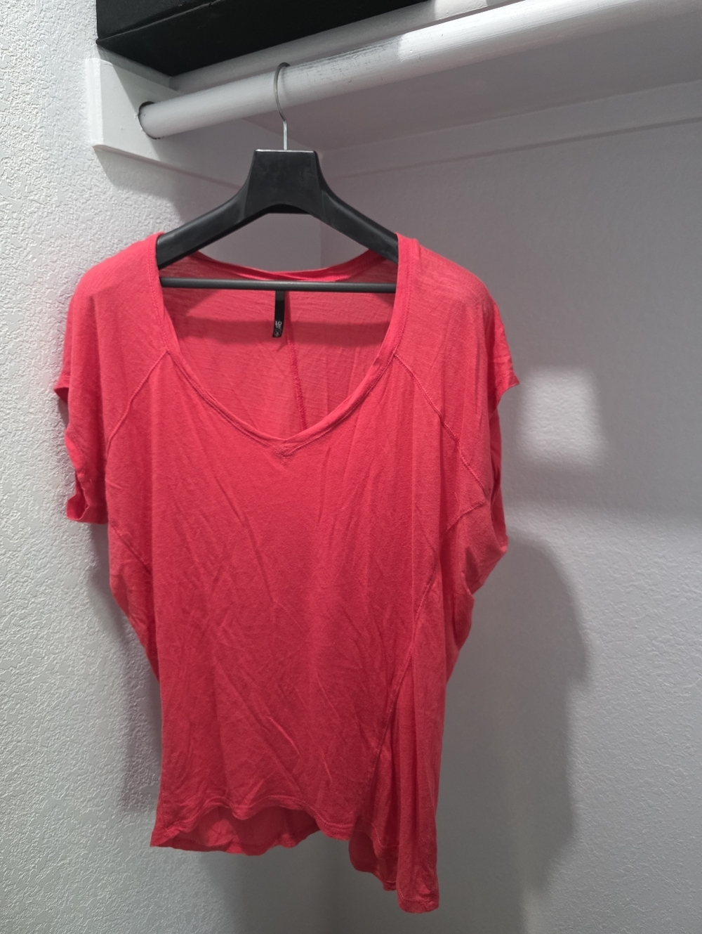 Women's L Short Sleeve Top
